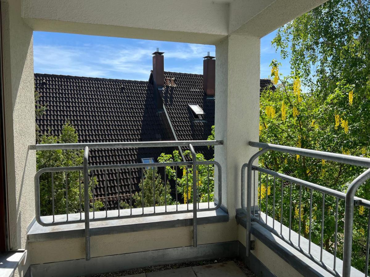 City Home2 Metzingen  Bagian luar foto